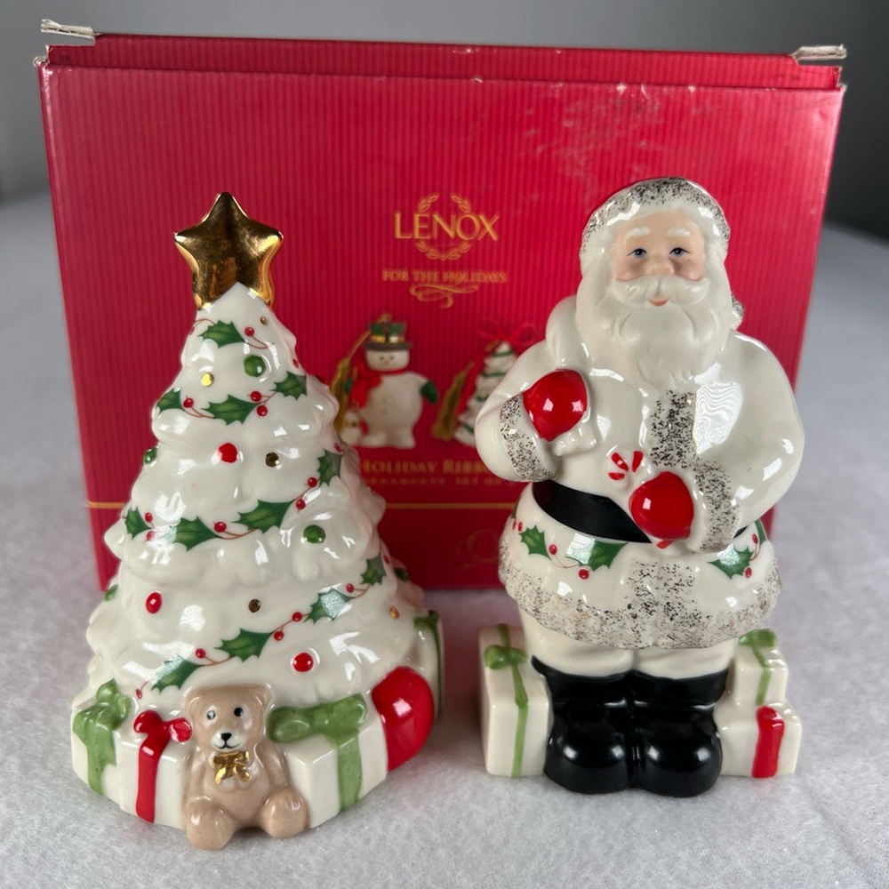 Lenox Christmas Holiday Ornaments Set Of 2 Salt & Pepper Shakers Porcelain EUC